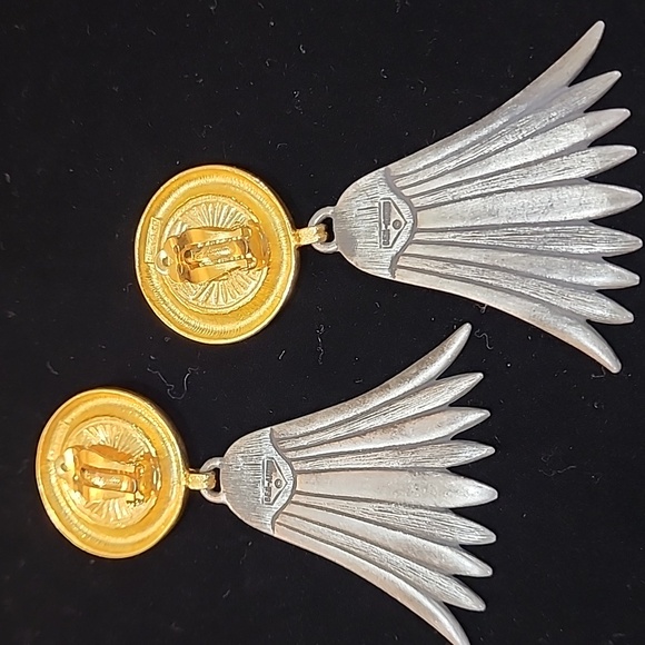 RARE Ben-Amun Lotus Flower Statement Clip Earrings, Vintage 1950s - Picture 4 of 7